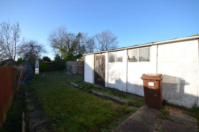 91 Kingshill Drive, Harrow HA3 8QQ