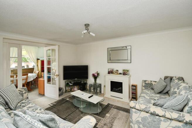 Old Chapel Road, Skellingthorpe, Lincoln, LN6 photo 4