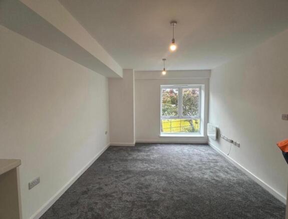 1 bed Flat to rent Image 10