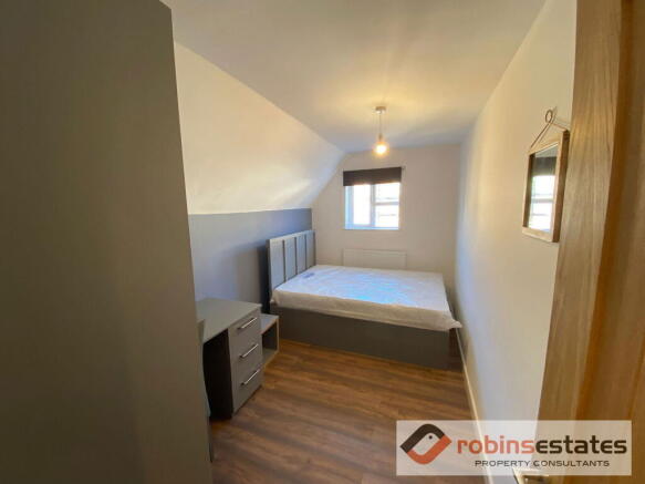 Bedroom 1 (1)_169417