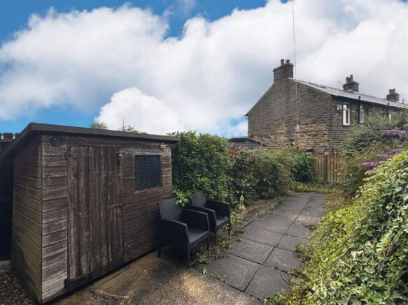 2 bed Terraced for sale Image 9