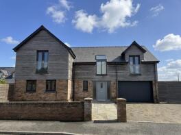 1, Little Cedar Drive, Camrose, Haverfordwest SA62 6JS