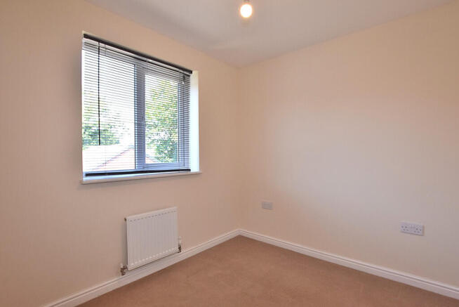 3 bed End of Terrace to rent Image 12