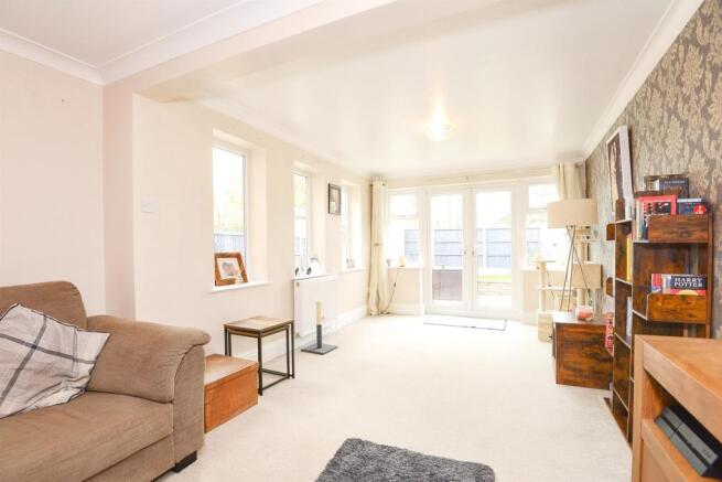Lounge: