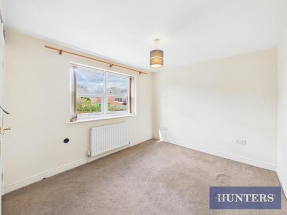 4 bed Detached for sale Image 9