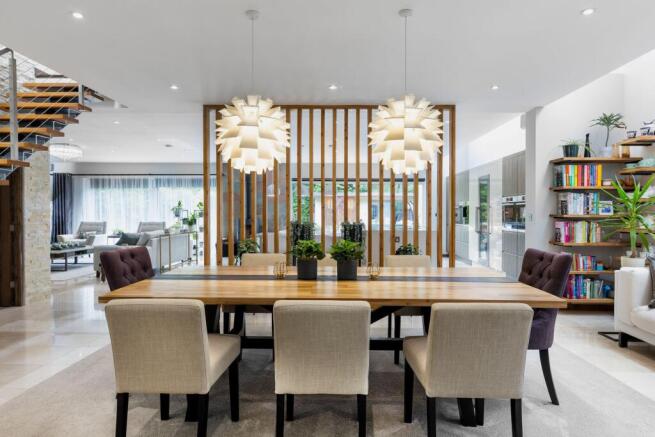 OPEN DINING