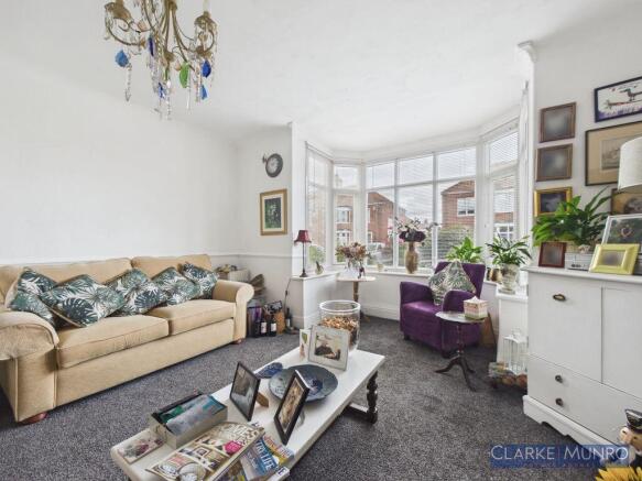 3 bed Semi-Detached for sale Image 4