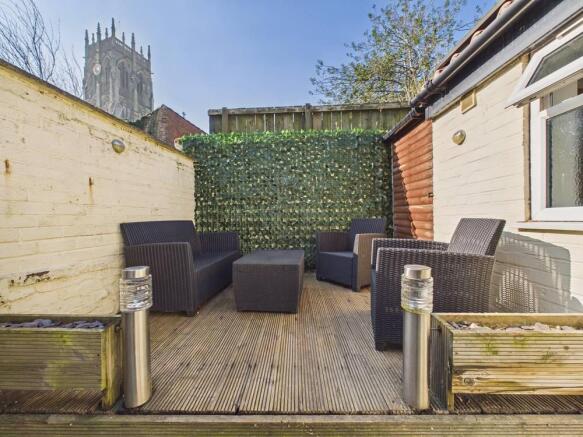 3 bed Terraced for sale Image 12