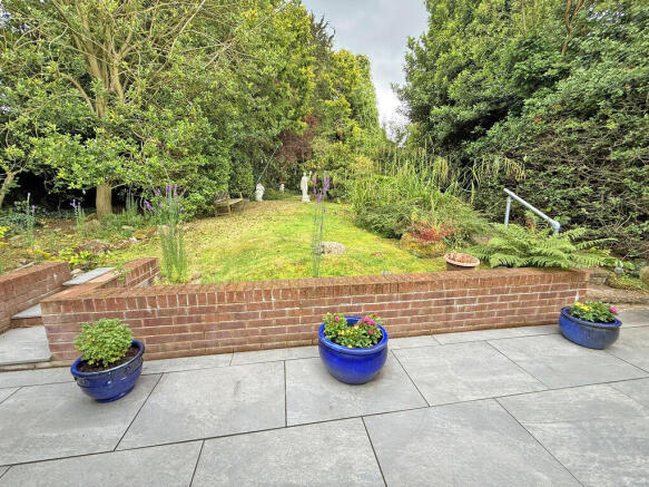 3 bed Detached Bungalow for sale Image 12