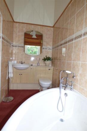 En Suite bathroom