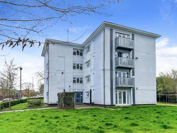 Communal Areas / Grounds