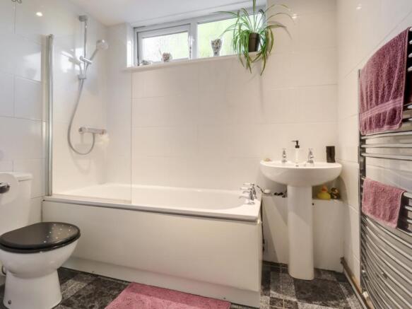 Bathroom-15