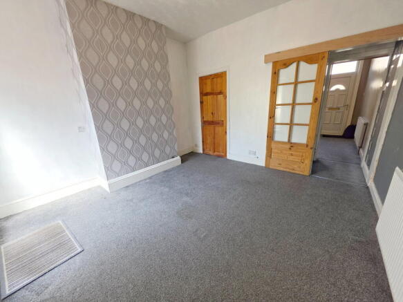 2 bed Terraced for sale Image 5