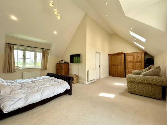 MASTER SUITE