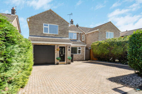 Mayfield Avenue, Grove, OX12