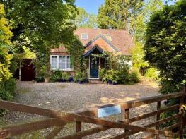 Forest Acre, Forest Road, Fordingbridge SP6 2NR