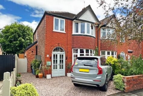 Oakleigh Avenue, Timperley