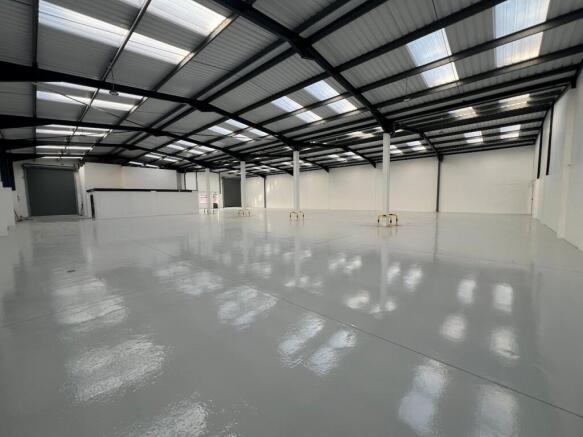 Unit 10 - Refurb.jpg