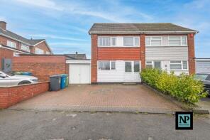 3, Redwell Close, Tamworth B77 3NJ