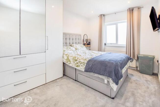 3 bed House for sale Image 8