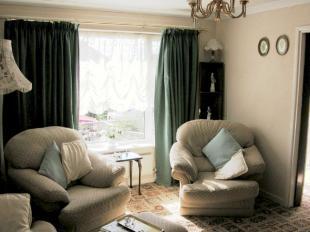 Lounge Photo 2