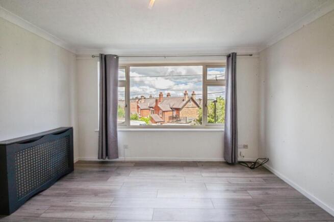 2 bed Flat to rent Image 9
