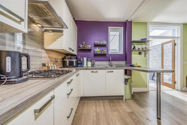 54 Fordingbridge Road, Southsea-PorticoMarketing-S