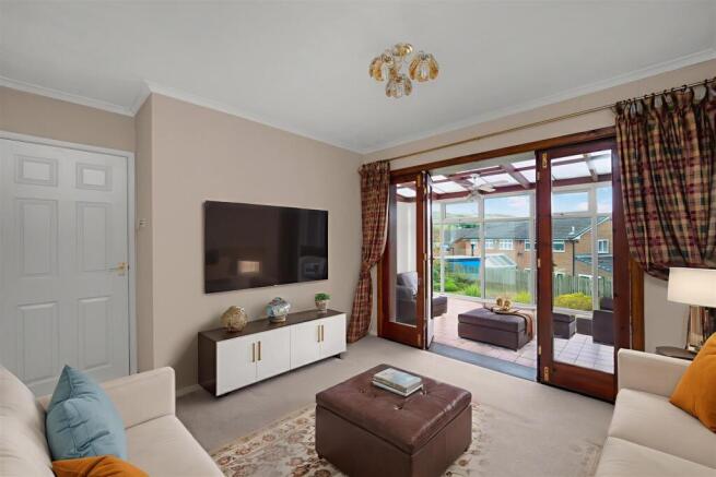 DSC03757 - Living Room - Standard - 8.jpg