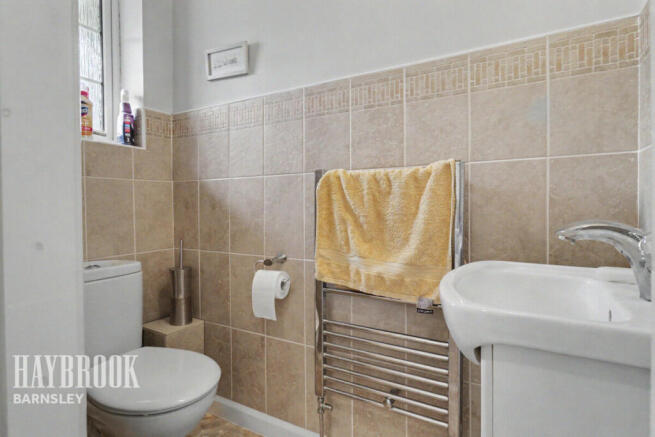 3 bed Detached Bungalow for sale Image 8