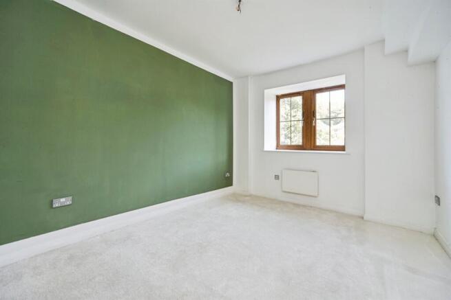2 bed Flat for sale Image 10