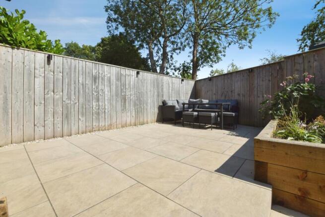 3 bed Semi-Detached for sale Image 10