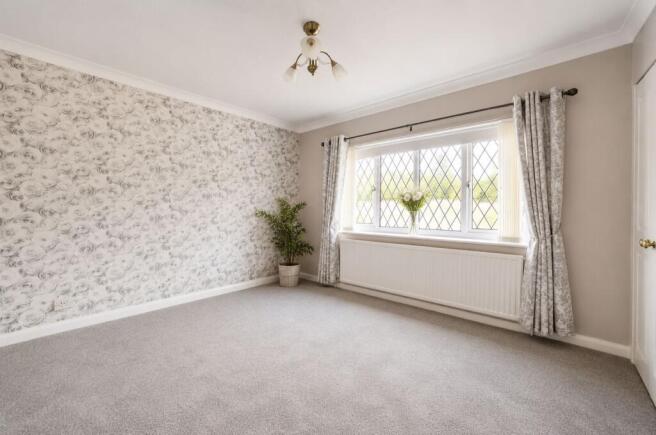 3 bed Detached Bungalow for sale Image 5