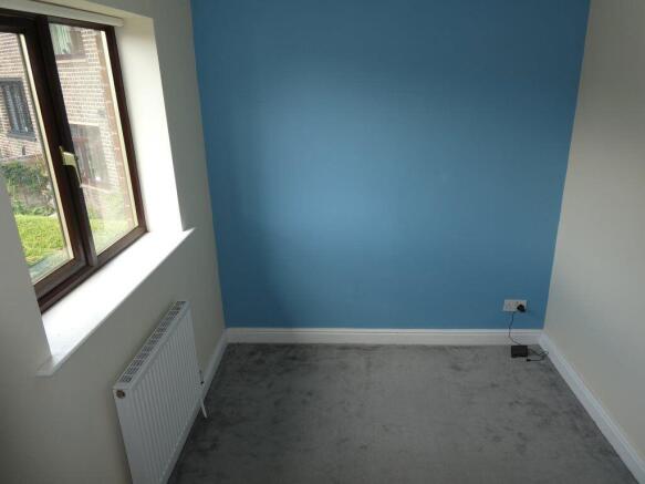 2 bed Apartment to rent Image 11
