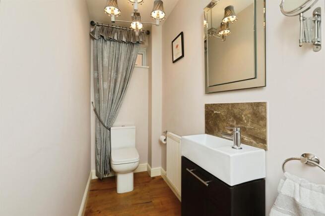 3 bed Detached for sale Image 7