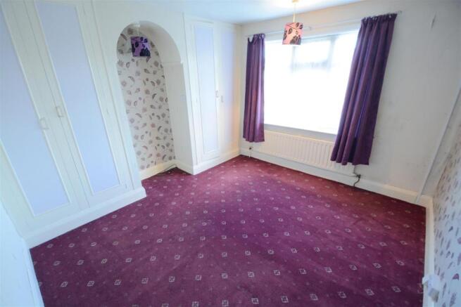 Bedroom 1 (front)