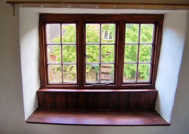 WINDOW SEAT