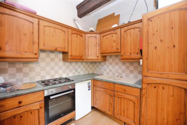 2 bed Semi-Detached for sale Image 4