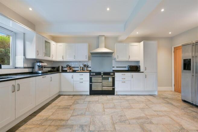 WARREN ROAD, 29- (7).jpg