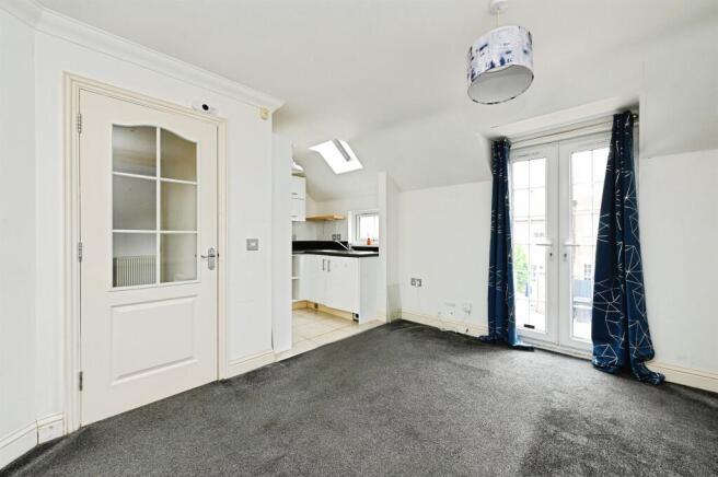 Reynard Row, Downham Market photo 4