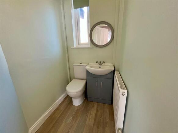 3 bed Terraced for sale Image 4
