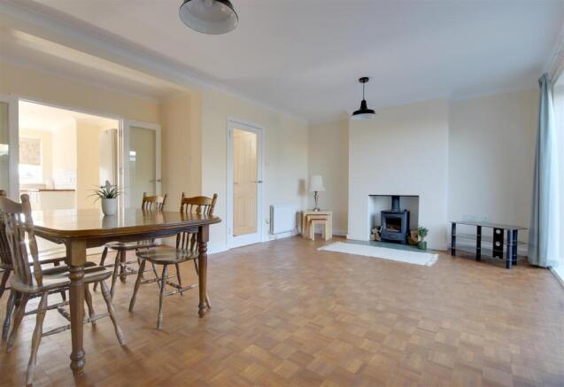 living room 2.jpg