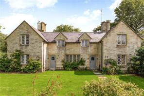 Swinbrook Place, Street Through Swinbrook, Burford OX18 4DY