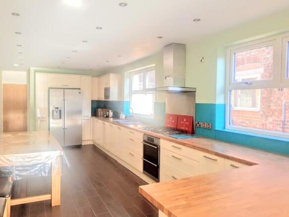 Kitchen/breakfast ro