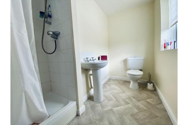 Master En-suite