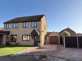 64, Faulkeners Way, Felixstowe IP11 0FA