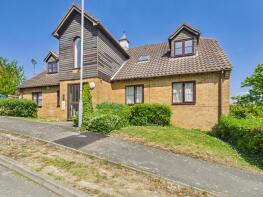 27, Garratts Way, High Wycombe HP13 5BX