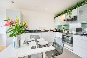 110, Edison Court, Warple Way, Acton W3 7FW