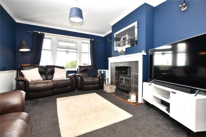 3 bed Semi-Detached for sale Image 8