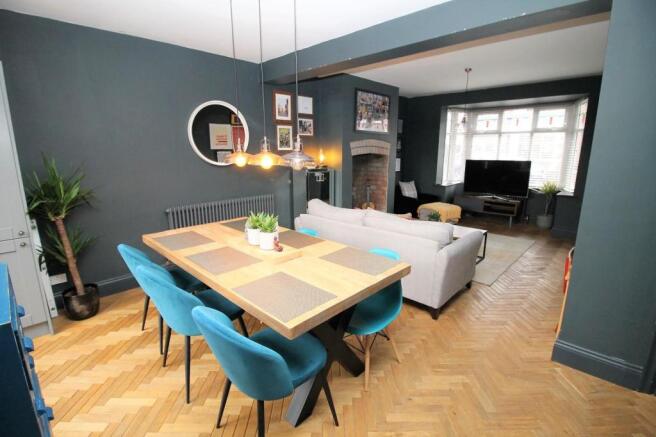 Dining Area into Lounge