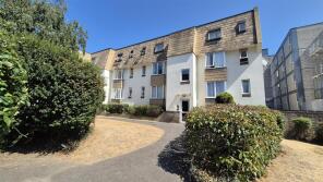 45, Dartmouth Mews, Cecil Place, Southsea PO5 3DW